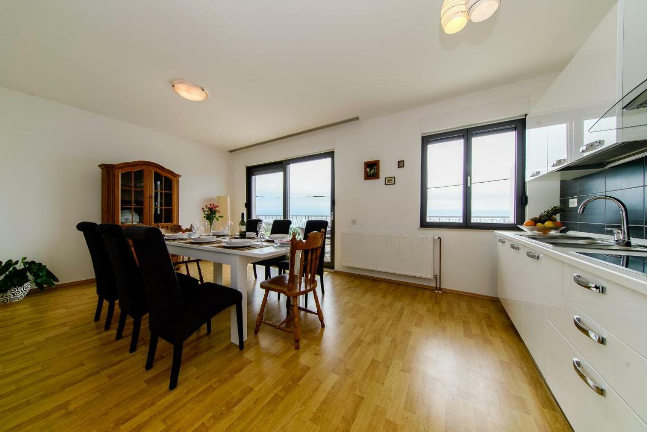 Apartments L&L Дуги-Рат Экстерьер фото